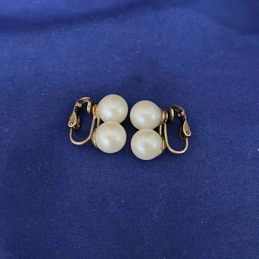 Vintage clip double pearl earrings - Picture 3 of 4